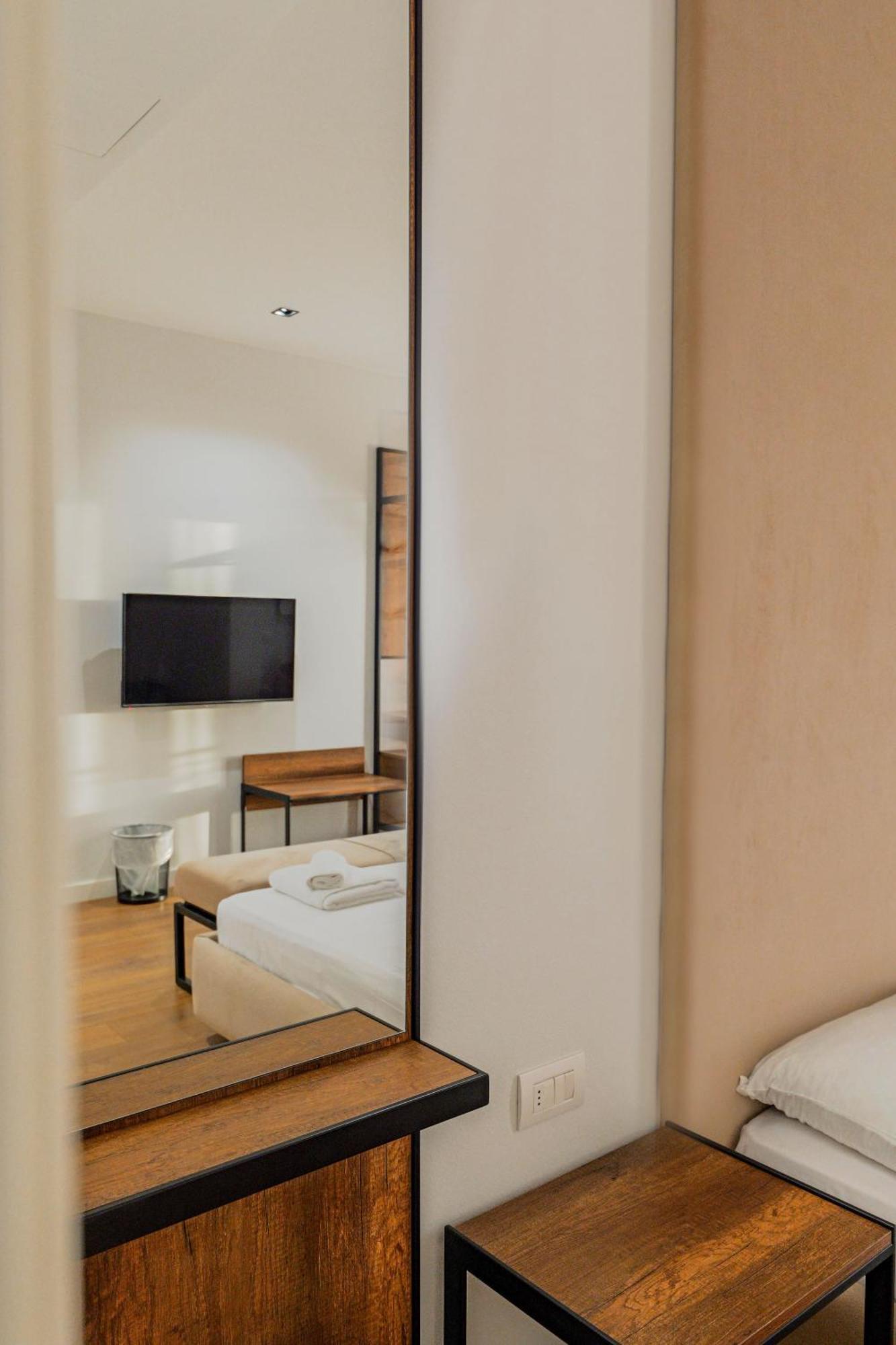 Hotel Central Vlorë Eksteriør billede