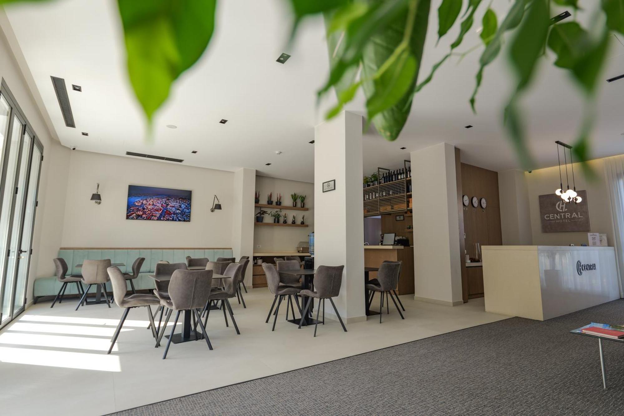 Hotel Central Vlorë Eksteriør billede