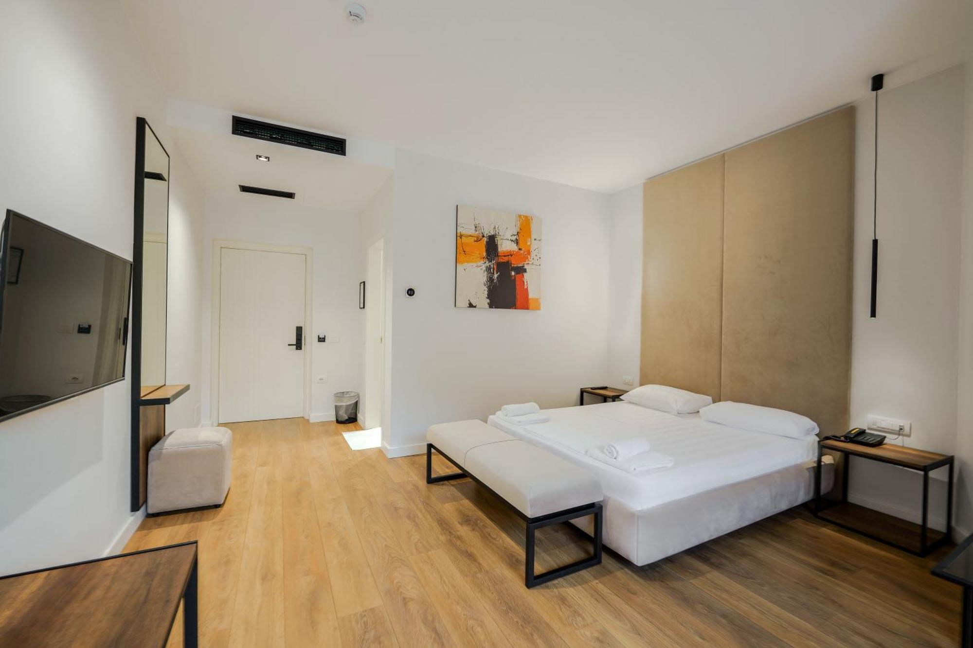Hotel Central Vlorë Eksteriør billede